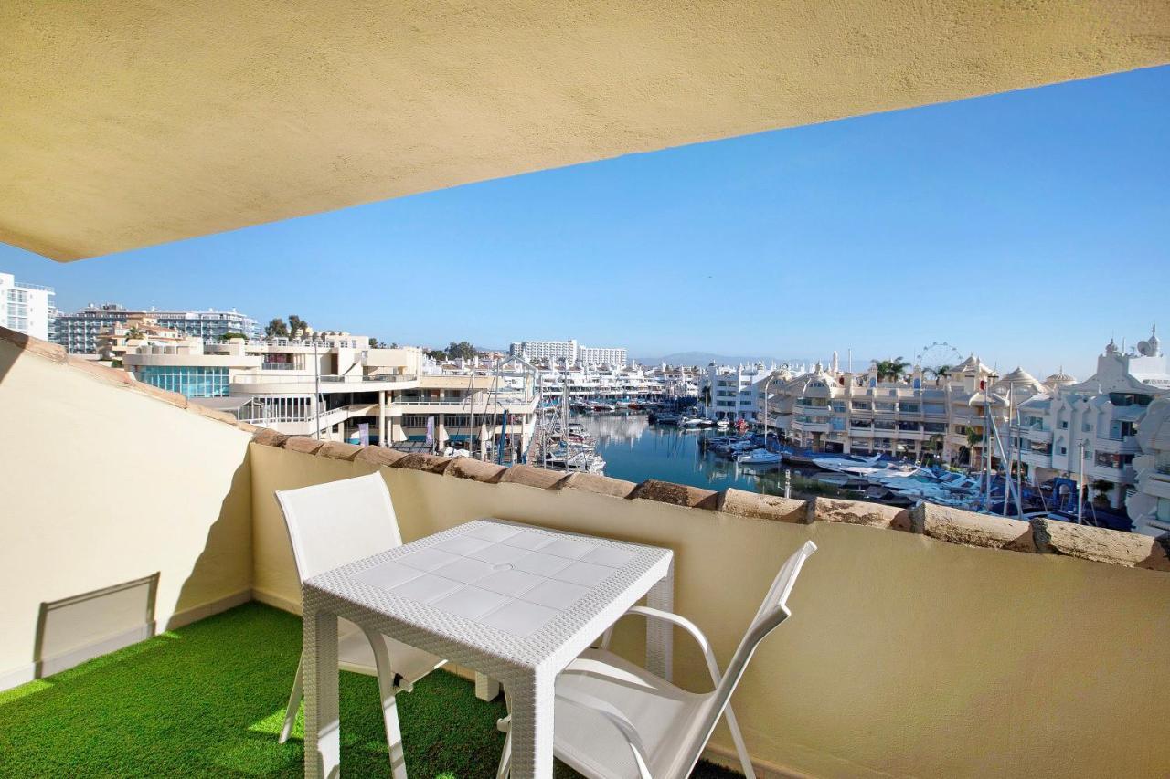 贝纳尔马德纳Luxury In Puerto Marina公寓 外观 照片