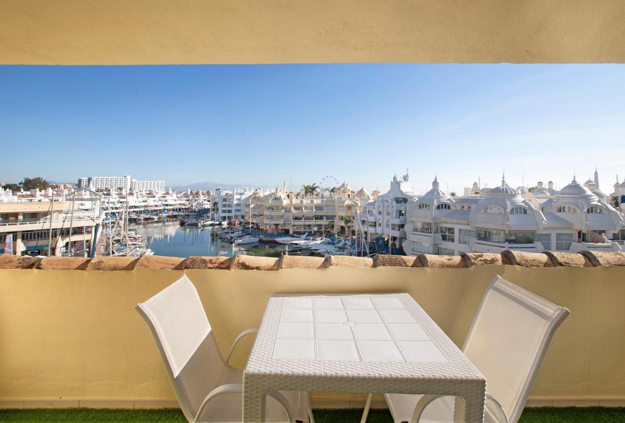 贝纳尔马德纳Luxury In Puerto Marina公寓 外观 照片