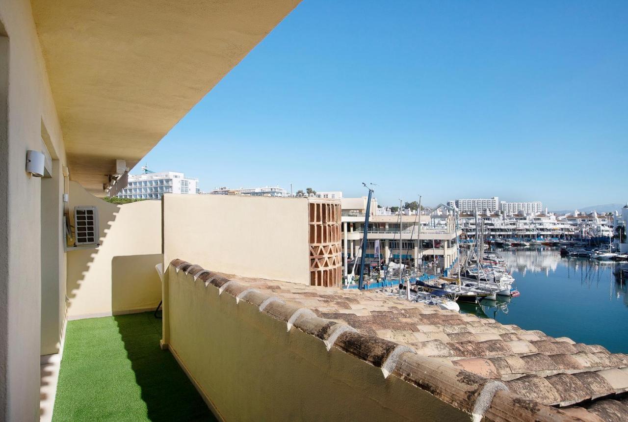贝纳尔马德纳Luxury In Puerto Marina公寓 外观 照片