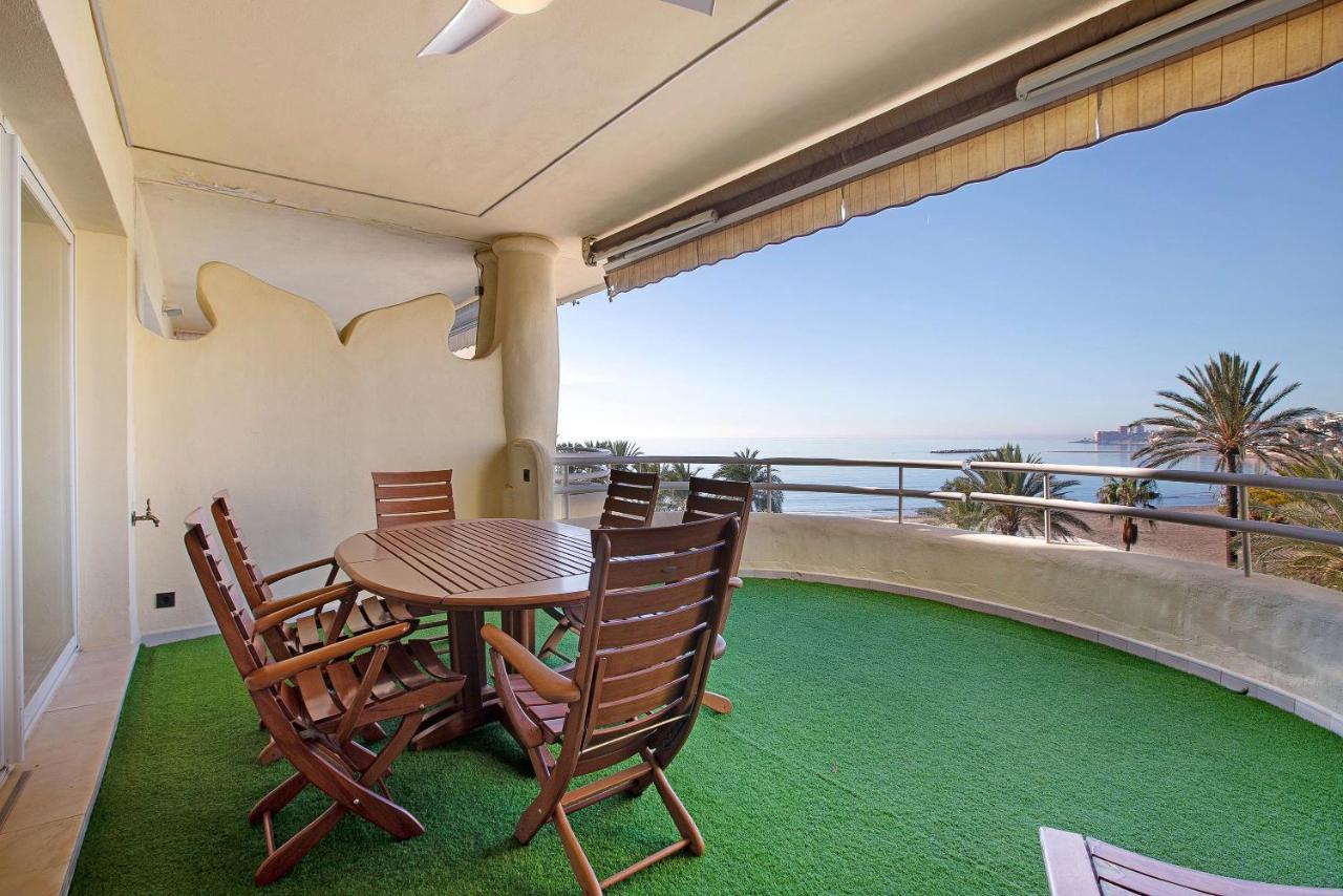 贝纳尔马德纳Luxury In Puerto Marina公寓 外观 照片
